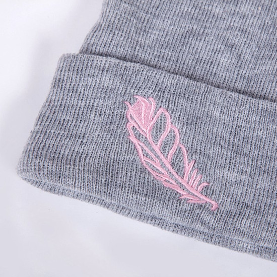 Hot Sale Warm Snow New Women Knitted Knit Hat Beanies High Quality Crochet Beanie 1PC Girl Winter Feather Embroidery Hats