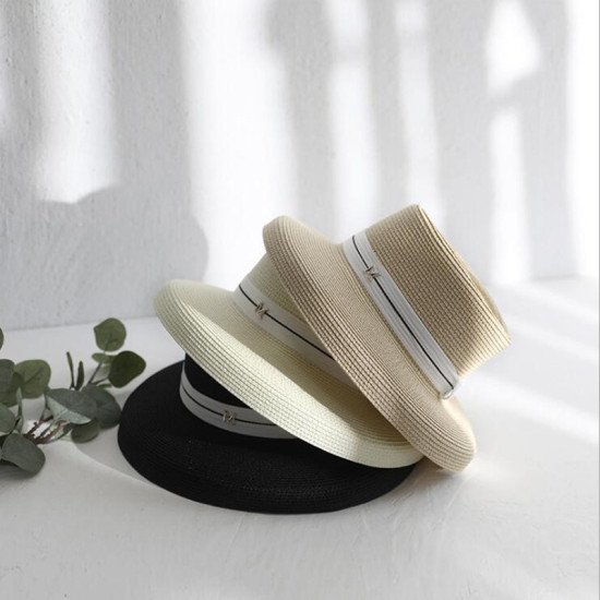 Summer New M letter Retro Ribbon Braided Flat Head Straw Hat Lady Hepburn Wide-brim Sun Hat British Style Sunscreen Beach Hat